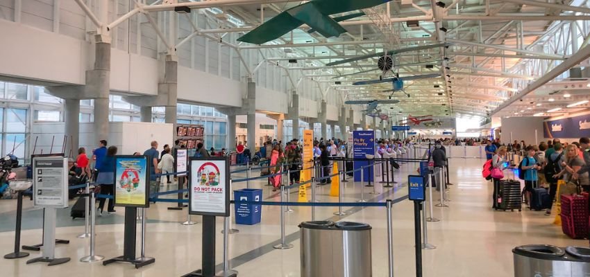 Delta Airlines FLL Terminal – Fort Lauderdale-Hollywood International Airport