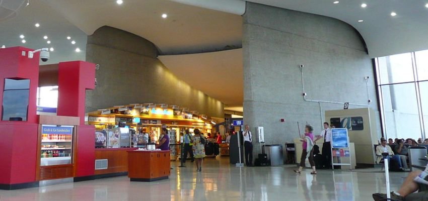 Delta Airlines DCA Terminal – Ronald Reagan Washington National Airport