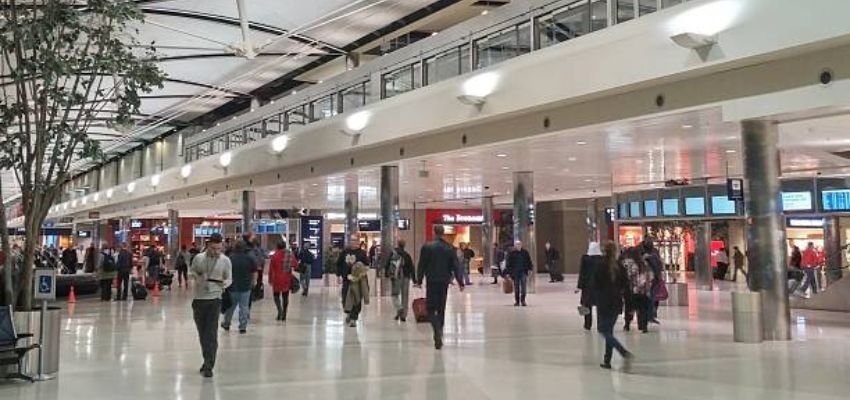 Air Canada DTW Terminal – Detroit Metropolitan Wayne County Airport