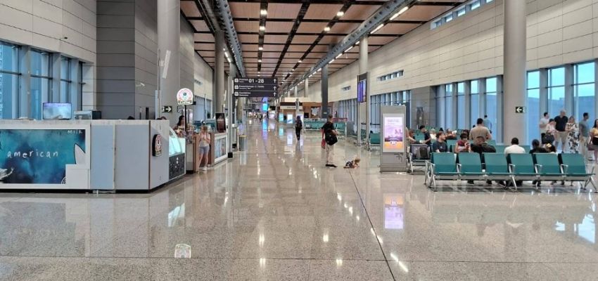 Copa Airlines CNF Terminal – Tancredo Neves International Airport