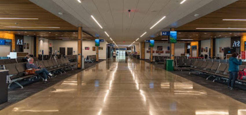 United Airlines MSO Terminal – Missoula Montana Airport