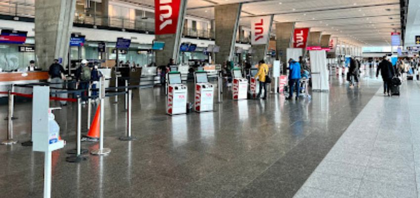 Air France YUL Terminal – Montreal-Pierre Elliott Trudeau International Airport