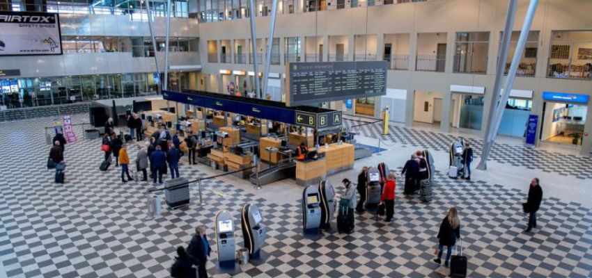 Scandinavian Airlines BLL Terminal – Billund Airport