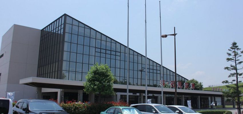 All Nippon Airways IWJ Terminal – Hagi-Iwami Airport