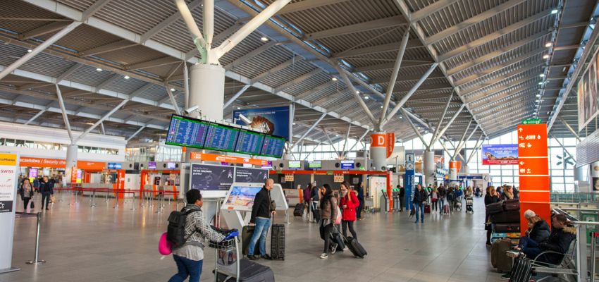 Ethiopian Airlines WAW Terminal – Lotnisko Chopina Warszawa Airport