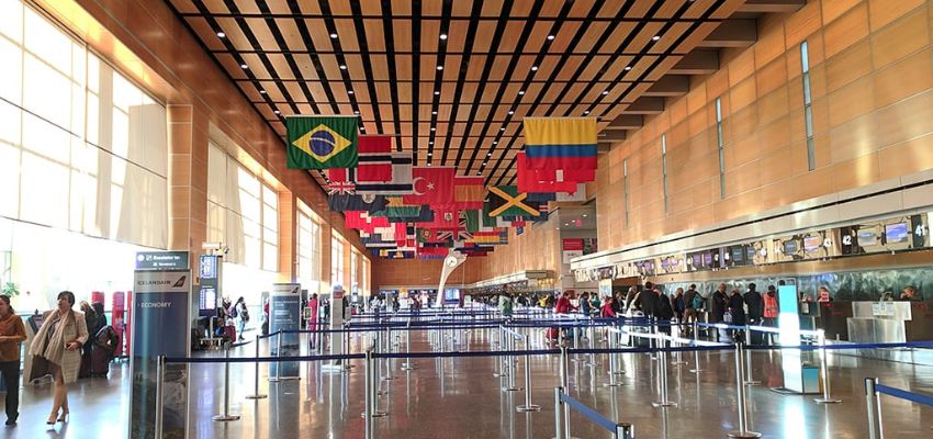 Scandinavian Airlines BOS Terminal – Boston Logan International Airport