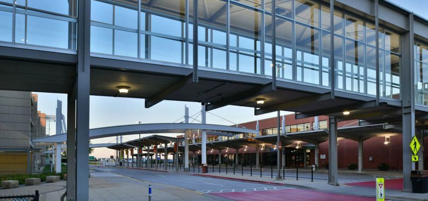 Allegiant Air DSM Terminal – Des Moines Airport