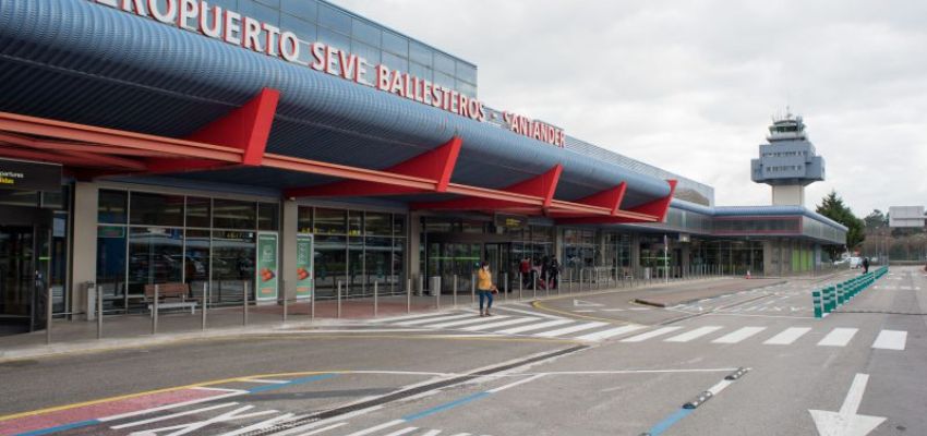 Iberia Airlines SDR Terminal – Seve Ballesteros-Santander Airport