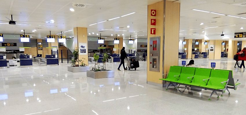 FinnAir IBZ Terminal – Ibiza Airport