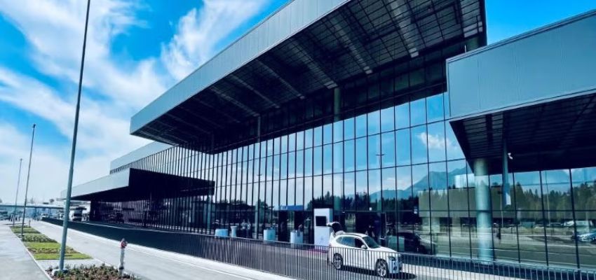 FinnAir LJU Terminal – Ljubljana Jože Pučnik Airport