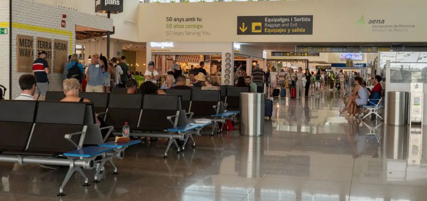 FinnAir MAH Terminal – Menorca Airport