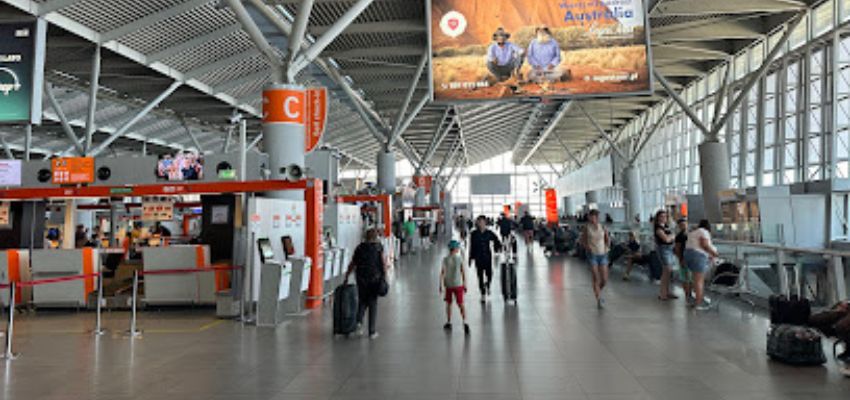 EgyptAir WAW Terminal – Warsaw Chopin Airport