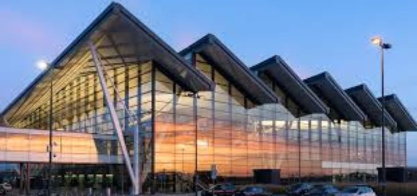 KLM Royal Dutch Airlines GDN Terminal – Gdansk Lech Walesa Airport