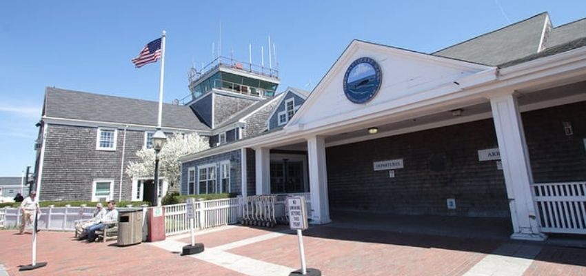 Southern Airways Express ACK Terminal – Nantucket Memorial Airport