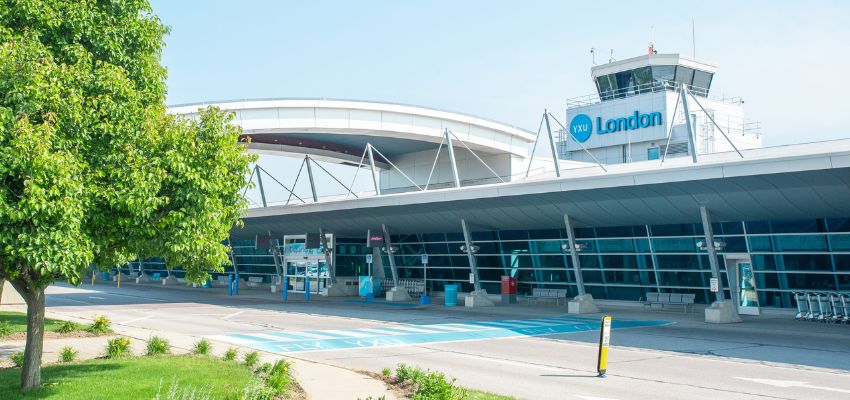 LOT Polish Airlines YXU Terminal – London International Airport